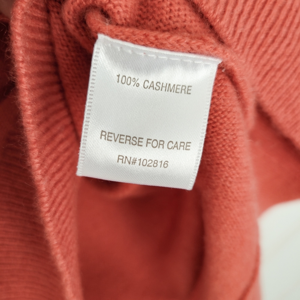 Garnet Hill V-Neck Cashmere Sweater in Rust - Picture 5 of 6